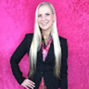 Meet your Posher, Dana